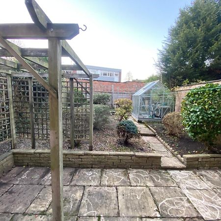 Serene 4Br In Harborne Close To Qe Hospital, Harborne Centre Birmingham Luaran gambar