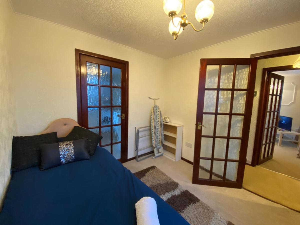 Serene 4Br In Harborne Close To Qe Hospital, Harborne Centre Birmingham Luaran gambar