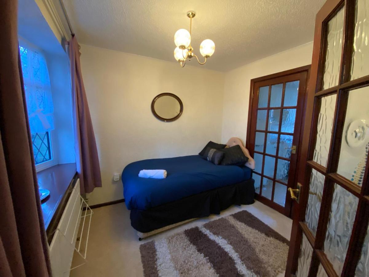 Serene 4Br In Harborne Close To Qe Hospital, Harborne Centre Birmingham Luaran gambar