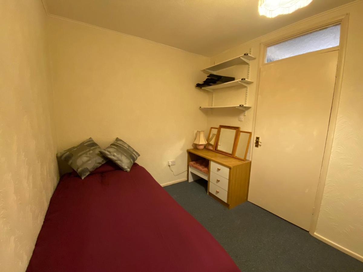 Serene 4Br In Harborne Close To Qe Hospital, Harborne Centre Birmingham Luaran gambar
