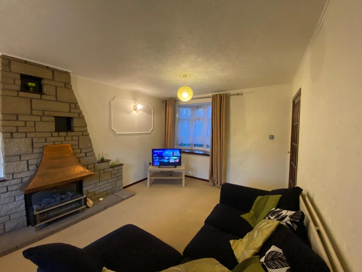 Serene 4Br In Harborne Close To Qe Hospital, Harborne Centre Birmingham Luaran gambar